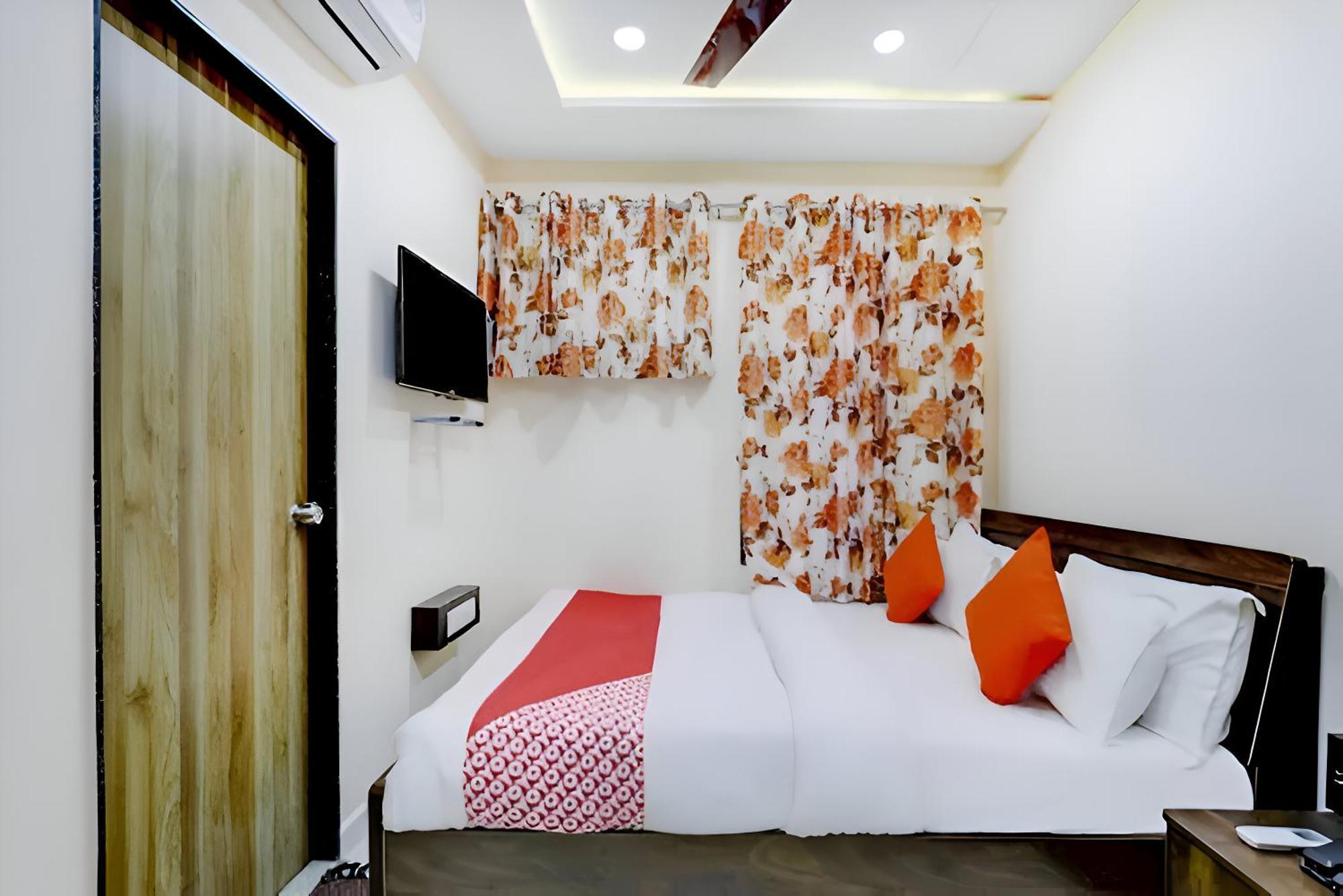 Hotel Blue Leaf 라즈콧 외부 사진